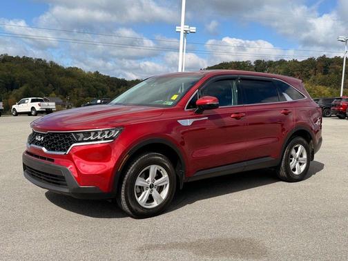2023 Kia Sorento LX