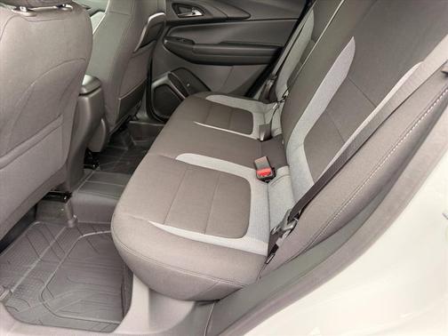 Summit White 2026 Chevrolet Trailblazer LT