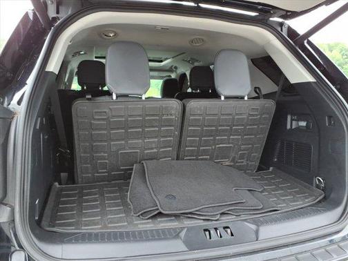 Agate Black 2025 Ford Explorer Active