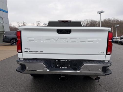Summit White 2024 Chevrolet Silverado 2500 LTZ