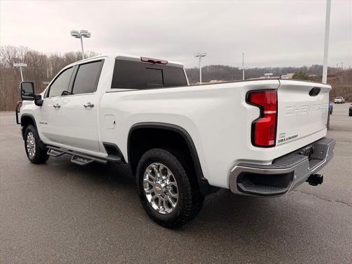 Summit White 2024 Chevrolet Silverado 2500 LTZ