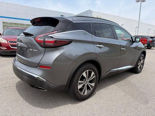 2023 Nissan Murano SV
