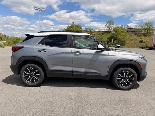 Sterling Gray Metallic 2024 Chevrolet Trailblazer ACTIV