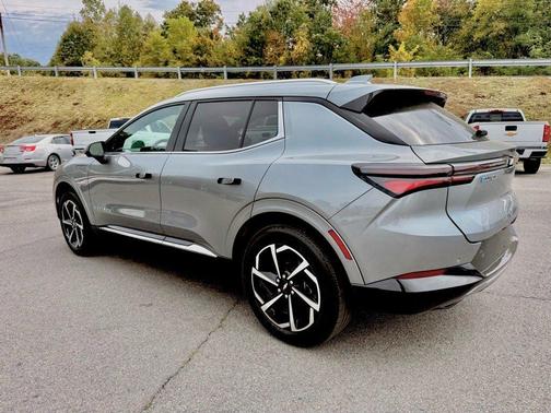 2024 Chevrolet Equinox EV LT