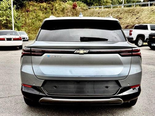 2024 Chevrolet Equinox EV LT