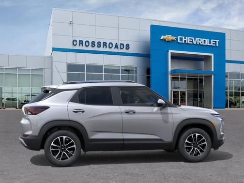 Sterling Gray Metallic 2026 Chevrolet Trailblazer LT