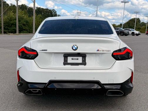 2022 BMW M240 i xDrive