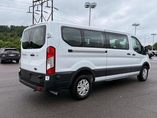2024 Ford Transit-350 XLT