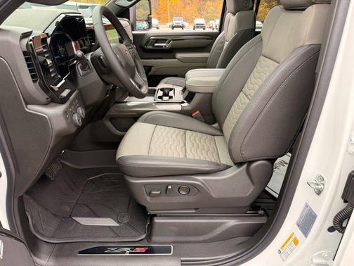 2026 Chevrolet Silverado 2500 ZR2