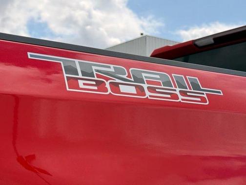2022 Chevrolet Silverado 1500 Limited Custom Trail Boss