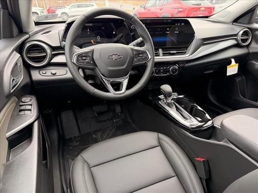 Mosaic Black Metallic 2026 Chevrolet Trax ACTIV