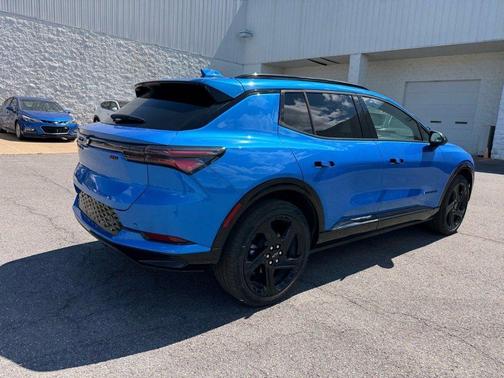 2025 Chevrolet Equinox EV RS