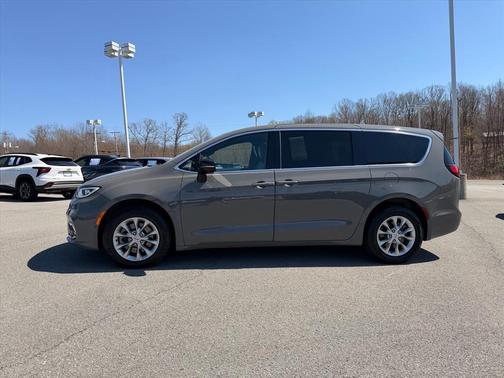 Ceramic Gray Clearcoat 2025 Chrysler Pacifica Select
