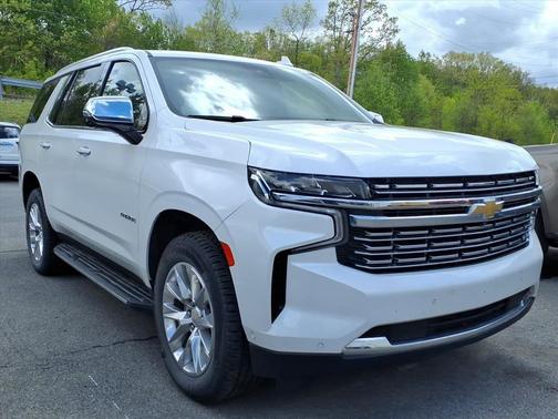 Iridescent Pearl Tricoat 2023 Chevrolet Tahoe Premier