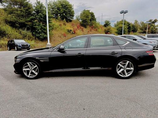 2023 Genesis G80 2.5T