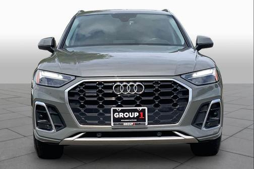 Chronos Gray Metallic 2023 Audi Q5 45 S line Premium Plus