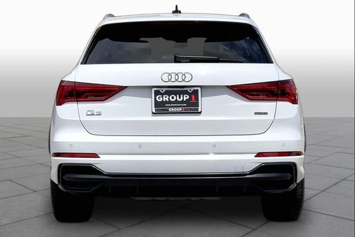 Glacier White Metallic 2020 Audi Q3 45 S line Premium Plus