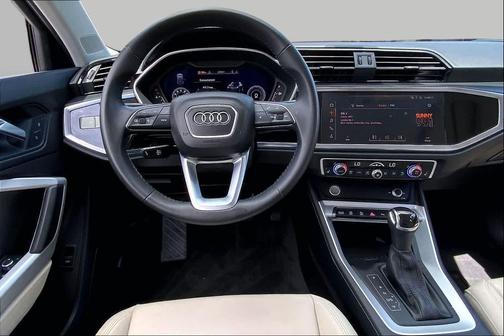 Glacier White Metallic 2020 Audi Q3 45 S line Premium Plus