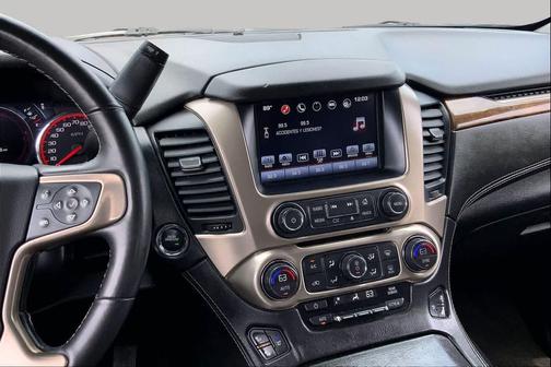 Quicksilver Metallic 2016 GMC Yukon XL Denali