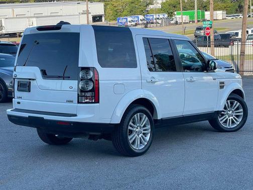 2014 Land Rover LR4 Base