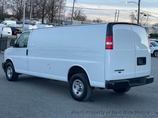 2018 Chevrolet Express 2500 Work Van