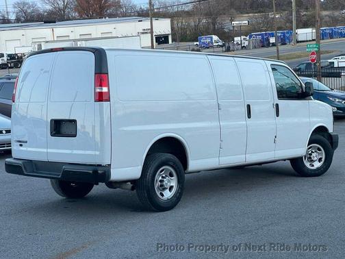 2018 Chevrolet Express 2500 Work Van