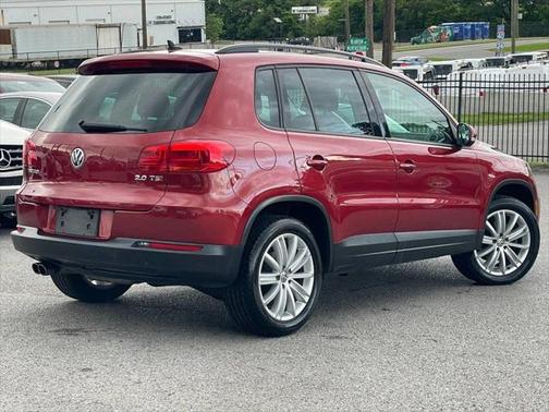 2015 Volkswagen Tiguan SE