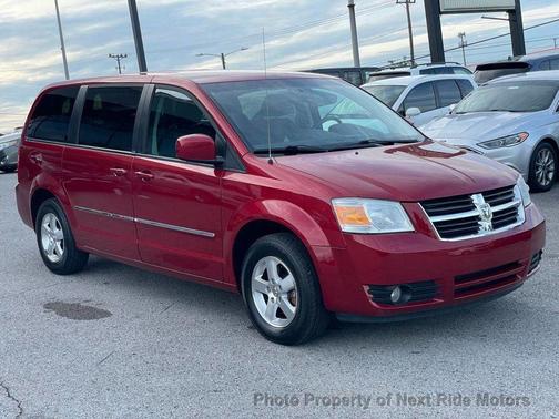 2008 Dodge Grand Caravan SXT