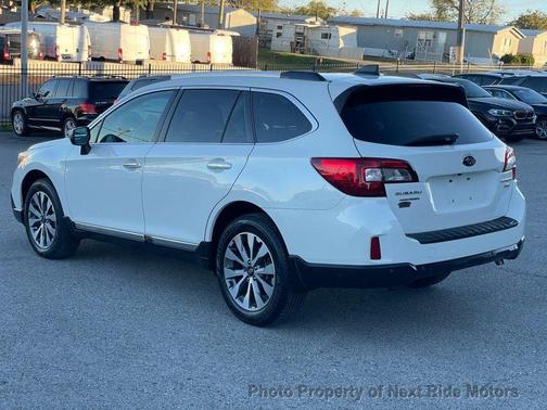 2017 Subaru Outback 3.6R Touring