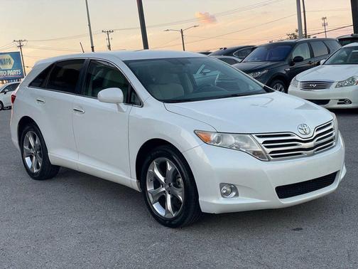 2010 Toyota Venza Base
