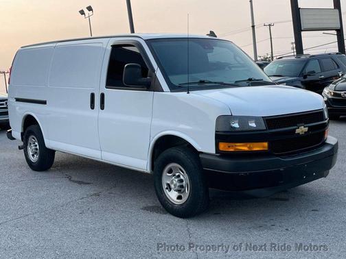 2020 Chevrolet Express 3500 2020 CHEVROLET EXPRESS 3500 V6 4.3L GREAT-DEAL 615-730-9991
