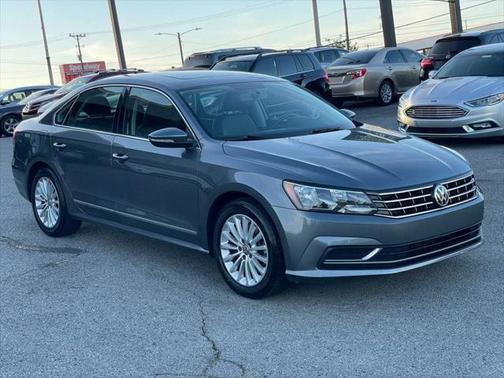 2016 Volkswagen Passat 1.8T SE