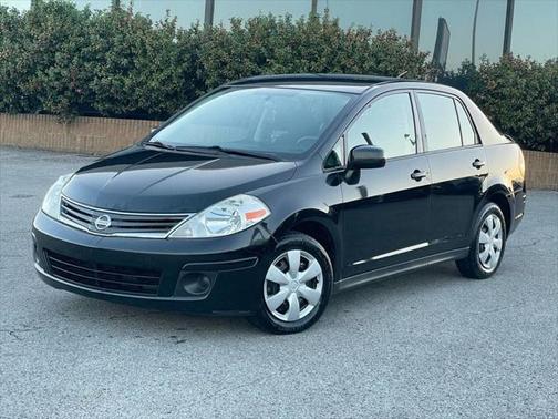 2011 Nissan Versa 1.8 S