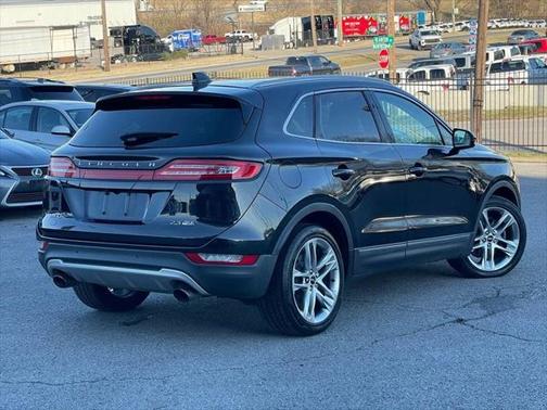 2015 Lincoln MKC Base
