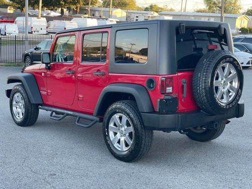 2010 Jeep Wrangler Unlimited Sport