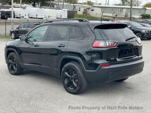 2020 Jeep Cherokee Altitude