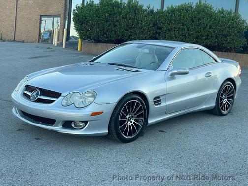 Diamond Silver Metallic 2007 Mercedes-Benz SL-Class 2007 MERCEDES-BENZ SL550 V8 5.5L ROADSTER SERVICED 615-730-9991