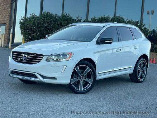 2017 Volvo XC60 T6 Dynamic