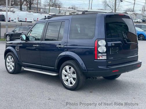 2015 Land Rover LR4 Base