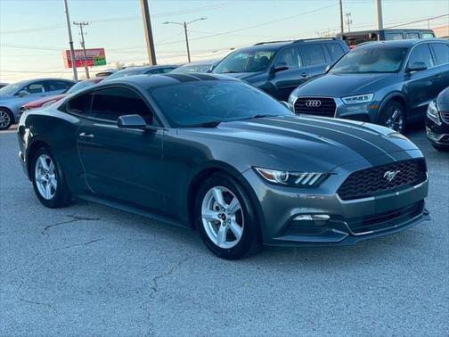 2016 Ford Mustang V6