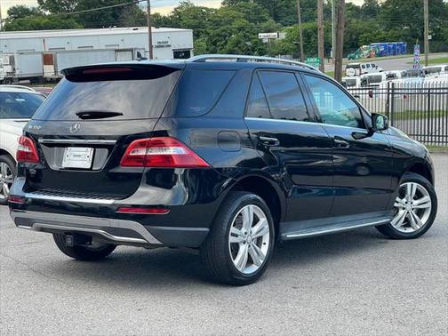 2015 Mercedes-Benz M-Class 2015 MERCEDES-BENZ ML350 V6 4D SUV SERVICED 615-730-9991