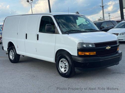 2019 Chevrolet Express 2500 2019 CHEVROLET EXPRESS 2500 V6 4.3L 1-OWNER 615-730-9991