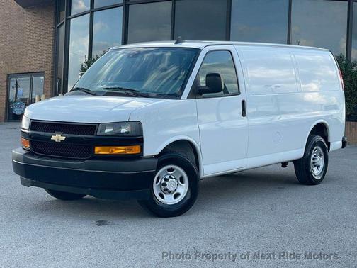 2019 Chevrolet Express 2500 2019 CHEVROLET EXPRESS 2500 V6 4.3L 1-OWNER 615-730-9991