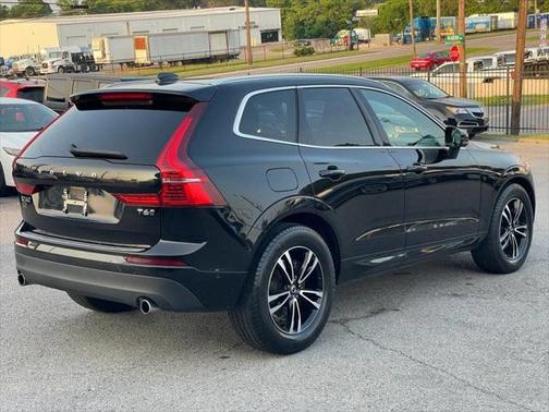 2018 Volvo XC60 T6 Momentum
