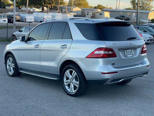 2013 Mercedes-Benz M-Class 2013 MERCEDES-BENZ ML350 4MATIC SERVICED 615-730-9991