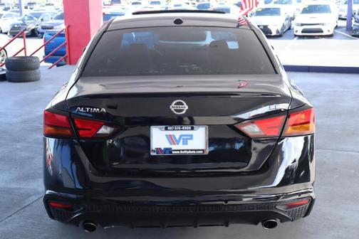 Black 2019 Nissan Altima 2.5 SL