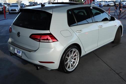 2019 Volkswagen Golf GTI 2.0T SE