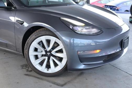 Gray 2021 Tesla Model 3 Long Range