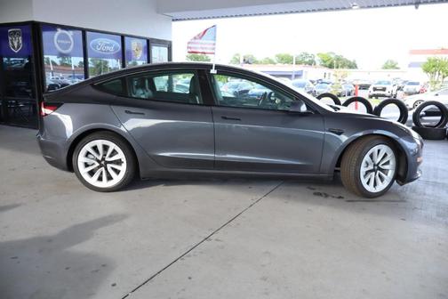 Gray 2021 Tesla Model 3 Long Range