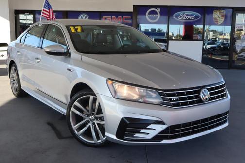 2017 Volkswagen Passat 1.8T R-Line